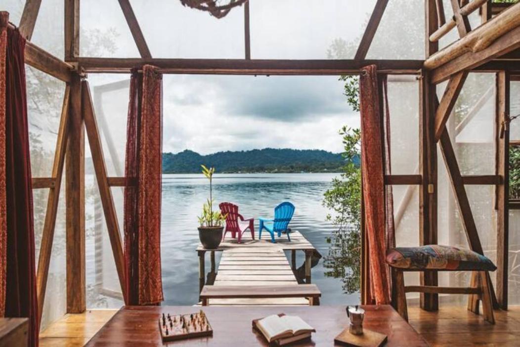 Hotel CocoVivo Bocas del Toro Exterior foto
