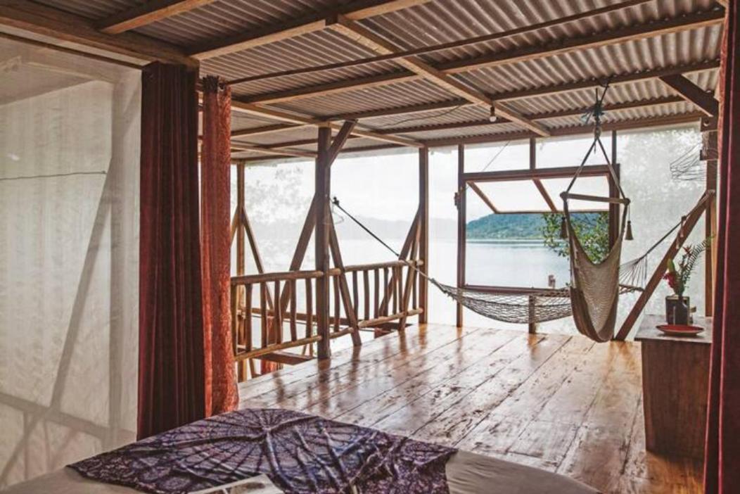 Hotel CocoVivo Bocas del Toro Exterior foto