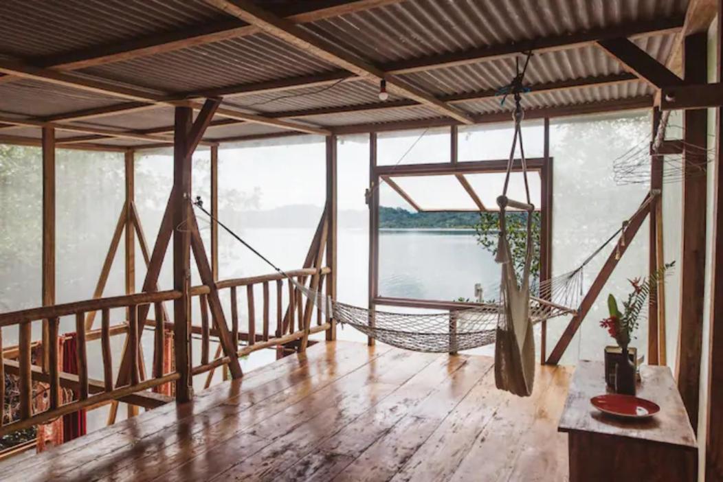 Hotel CocoVivo Bocas del Toro Exterior foto